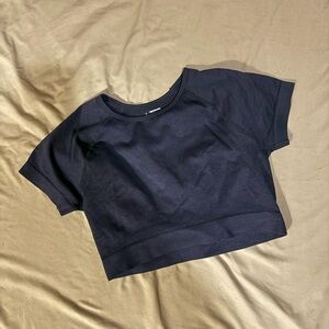 Black Cropped Short Sleeve workout Tee